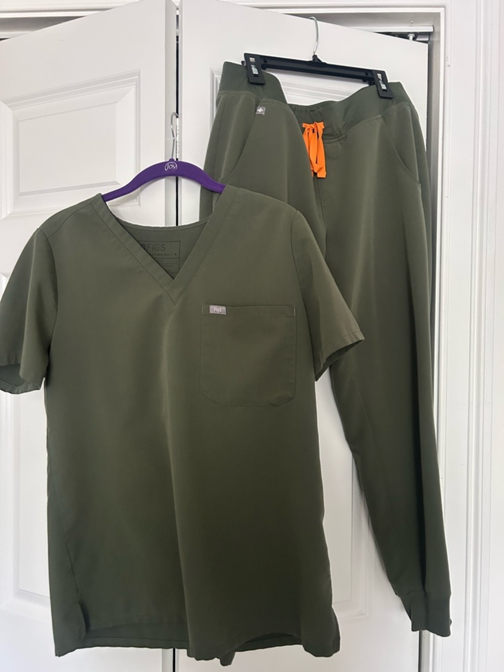 FIGS MOSS GREEN M/MP